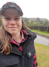 Load image into Gallery viewer, Navy Wool Vest