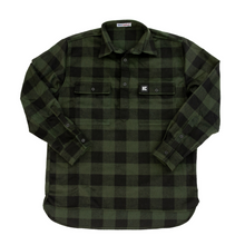 Load image into Gallery viewer, Women&#39;s 100% Wool Green Check Shirt

